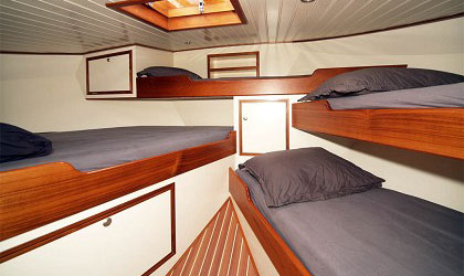 Elisabeth Kabine vorn