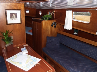 Zeeschouw Dolle dries Salon